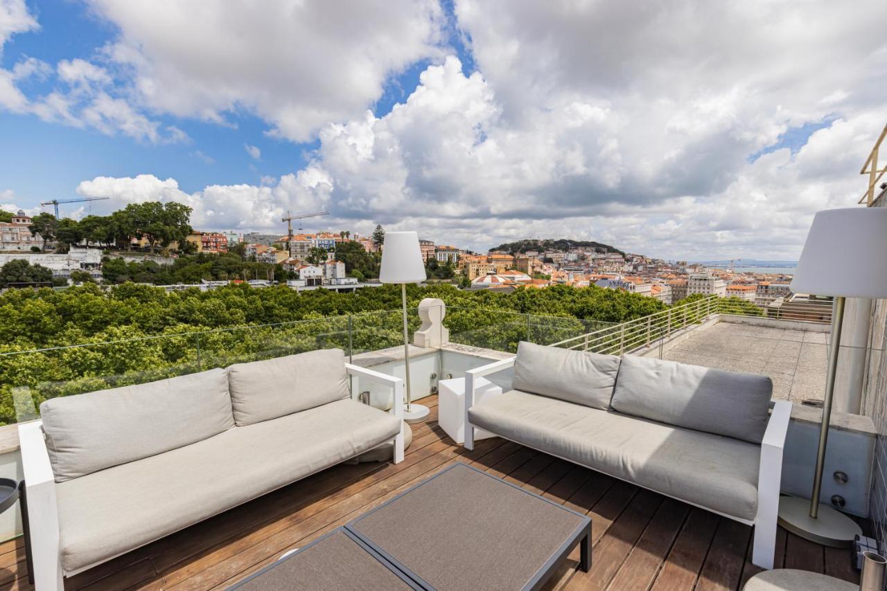 Liberdade Elegance W/Rooftop Pool By Lovelystay リスボン エクステリア 写真